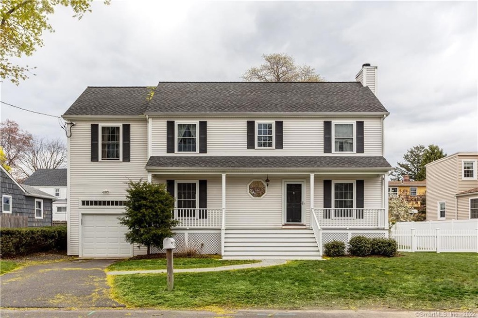 91 Alden St, Fairfield, CT 06824 - photo 1