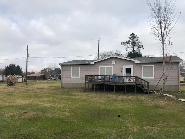 1523 Avenue L, Danbury, TX 77534 - photo 1