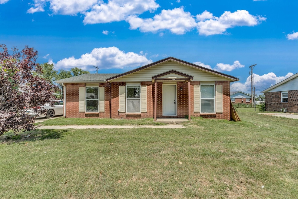 1614 E Catalina St, Wichita, KS 67216 - photo 1