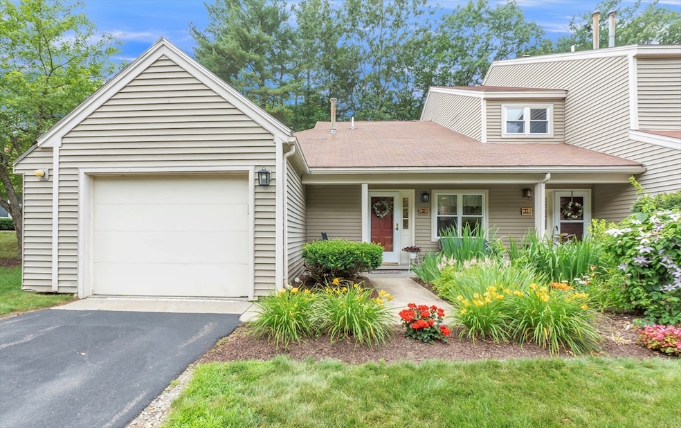 22 Thayer Pond Dr unit 1, North Oxford, MA 01537 - photo 1