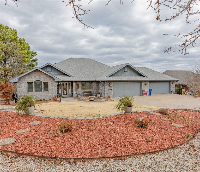 5 Mckenzie Ln, Bella Vista, AR 72715 - photo 1