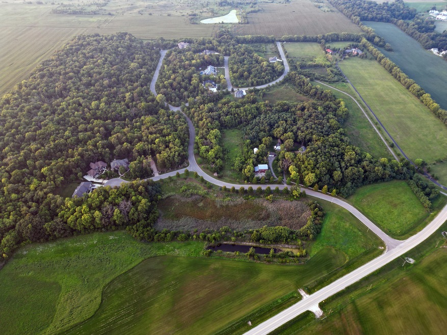 7274 Roberts Ct, Oswego, IL 60543 - photo 1