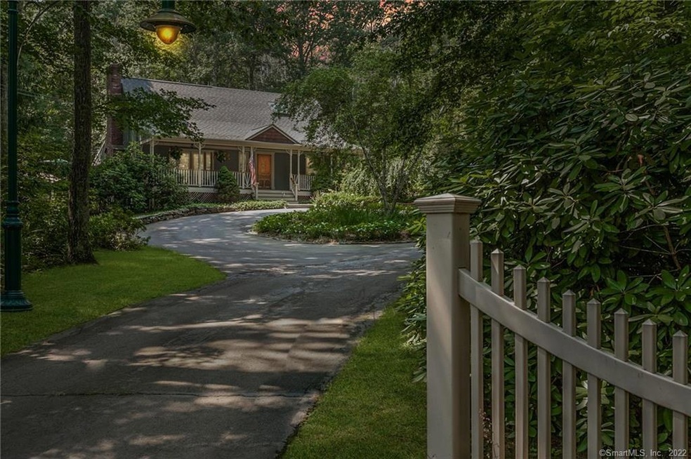 130 Northwood Dr, Guilford, CT 06437 - photo 1