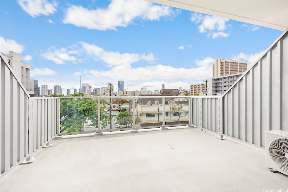 1515 Liona St unit 308, Honolulu, HI 96814 - photo 1