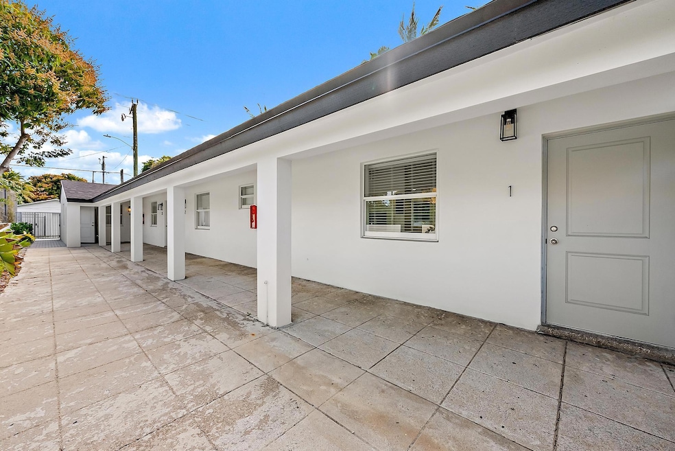 3808 Broadway unit 3, West Palm Beach, FL 33407 - photo 1