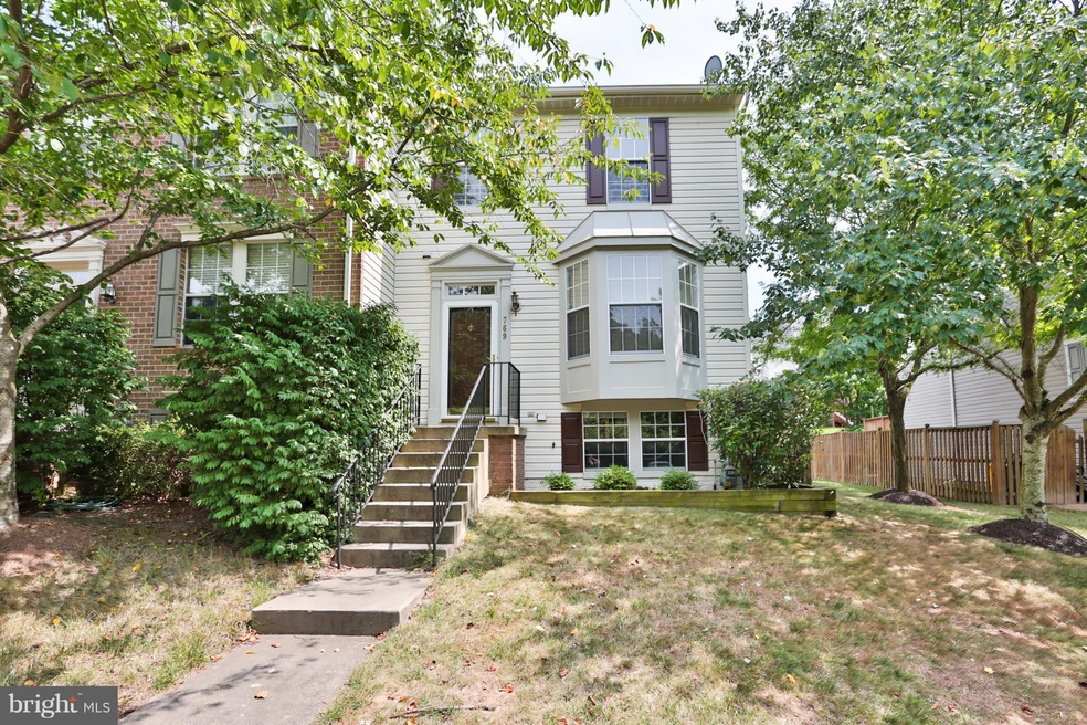 769 Pine Drift Dr, Odenton, MD 21113 - photo 1