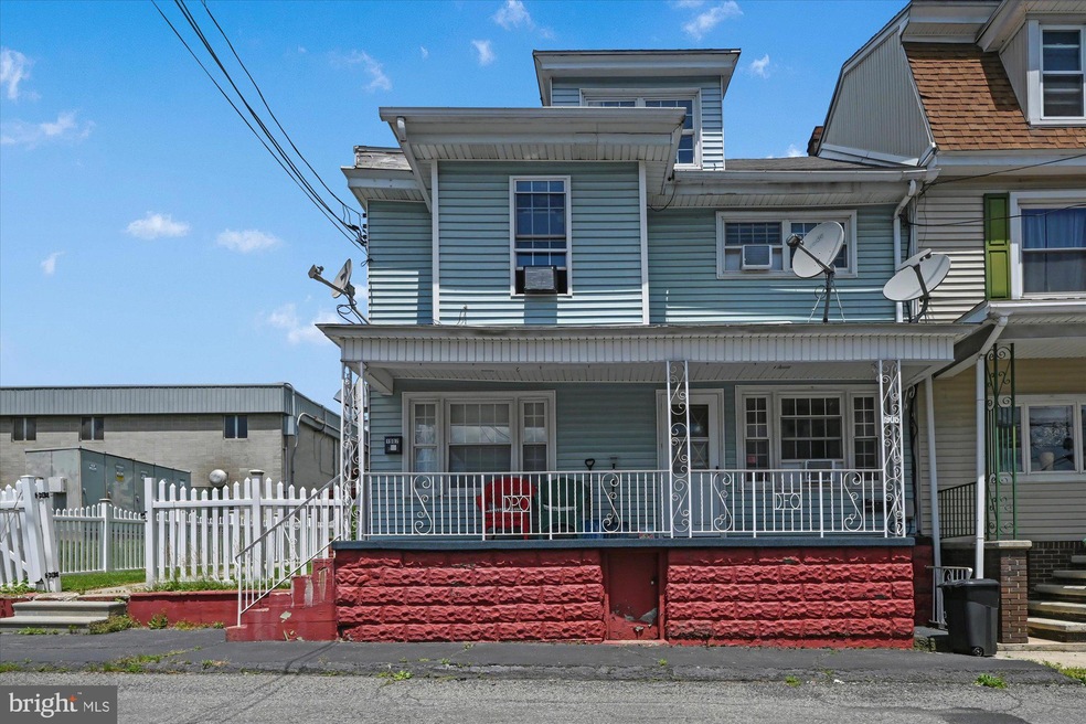 1905 Market St, Ashland, PA 17921 - photo 1