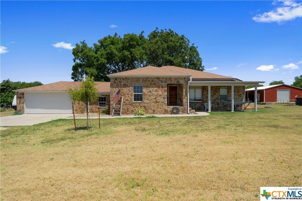 697 Doss Ln, Moody, TX 76557 - photo 1