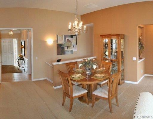 02 Formal_Dining_Room.jpg