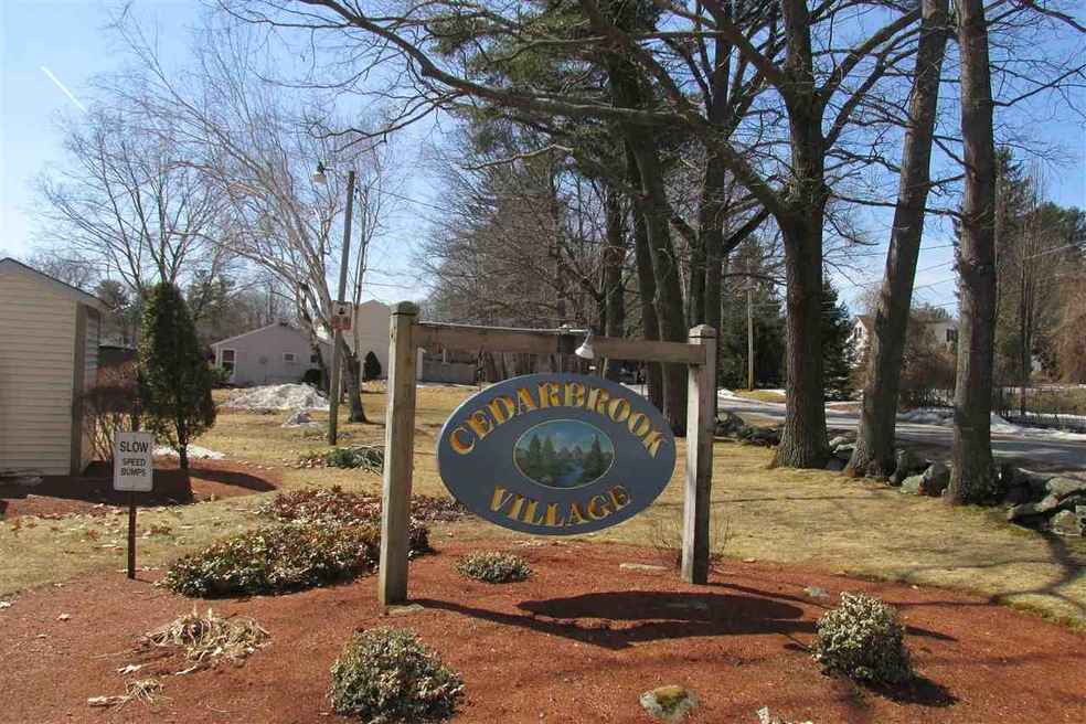 3 Cedarbrook Village unit 3D, Rochester, NH 03867 - photo 1