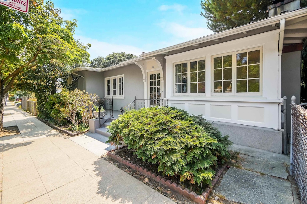 Sold $885,000 • Co-Listing Agent