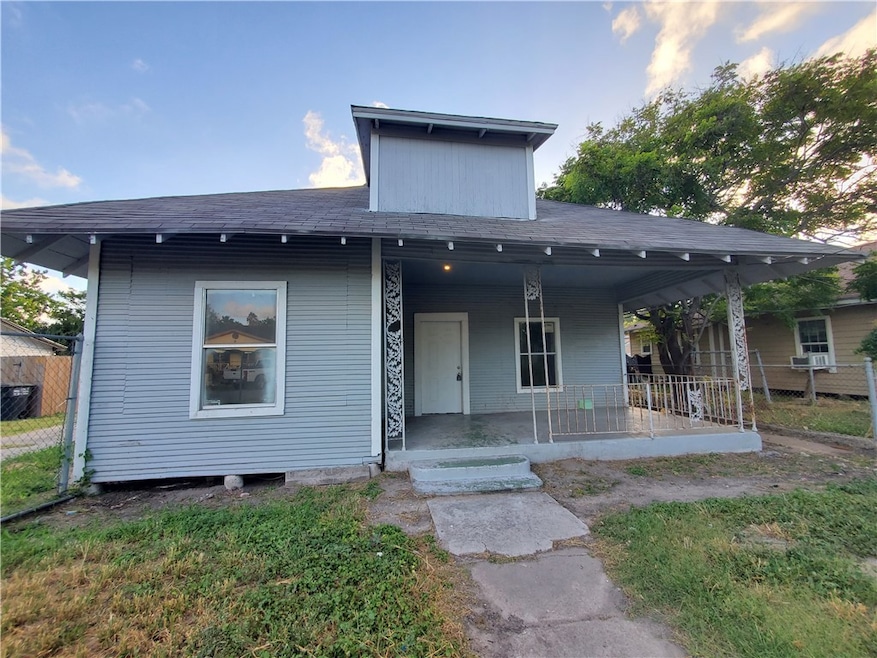 1107 14th St unit 1109, Corpus Christi, TX 78404 - photo 1