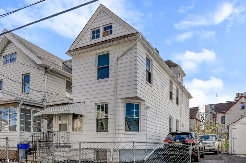 39 Irving Place, Passaic, NJ 07055 - photo 1