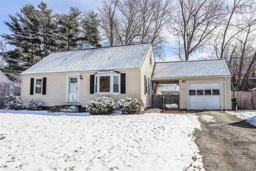 5 Terry St, Nashua, NH 03064 - photo 1