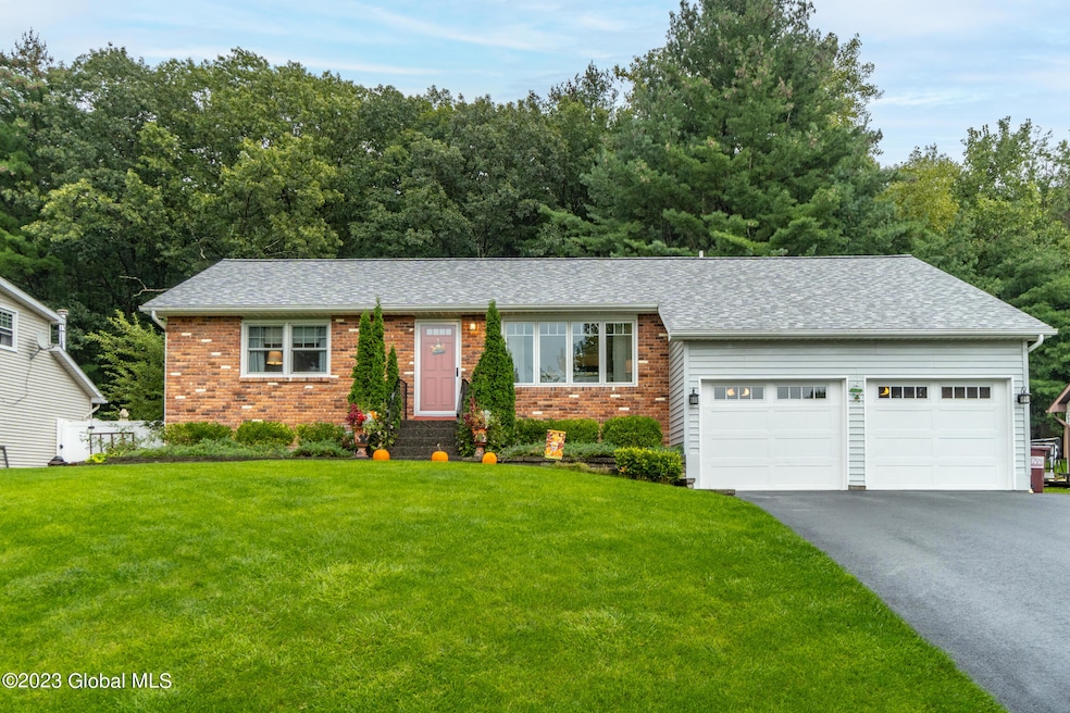 19 Concord Dr-17