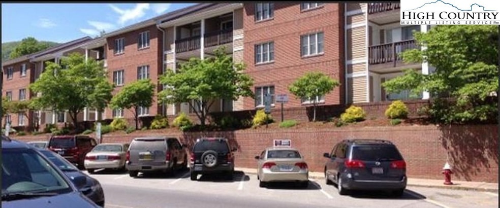 For Rent $2,200/month