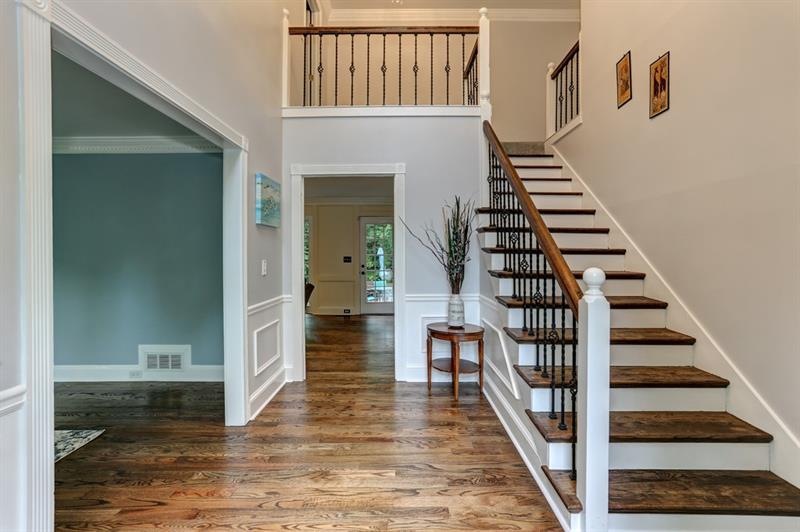 3910 Glenraven Ct NE, Roswell, GA 30075 - photo 1