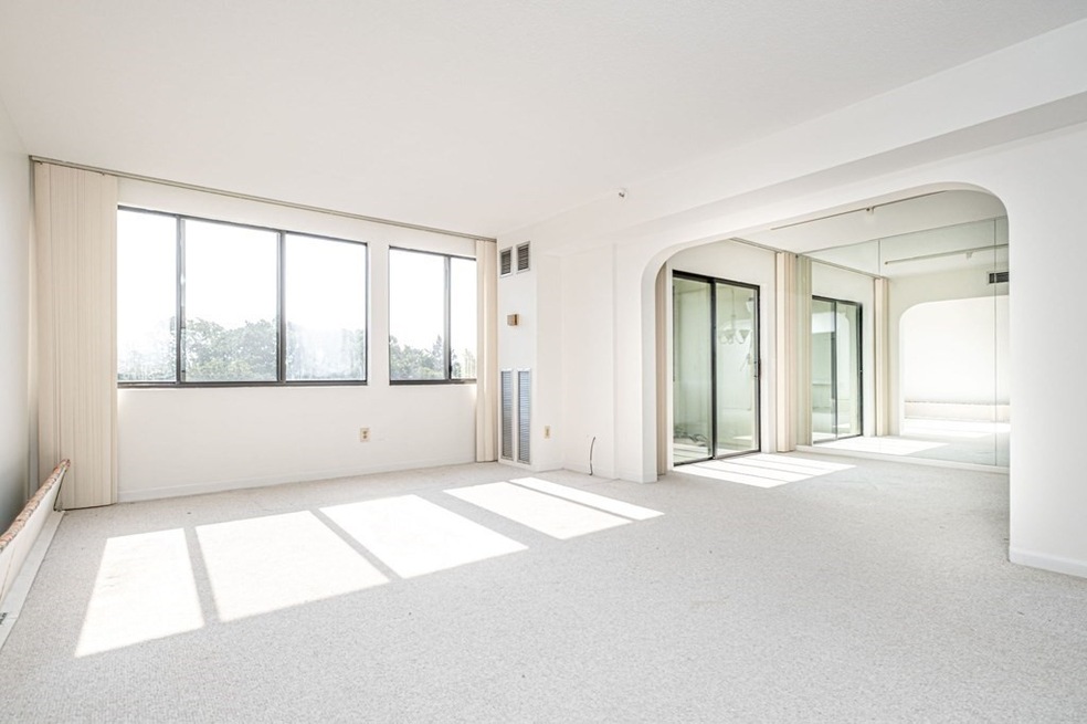 250 Hammond Pond Pkwy unit 603N, Chestnut Hill, MA 02467 - photo 1