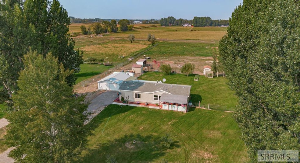 Pending $399,000