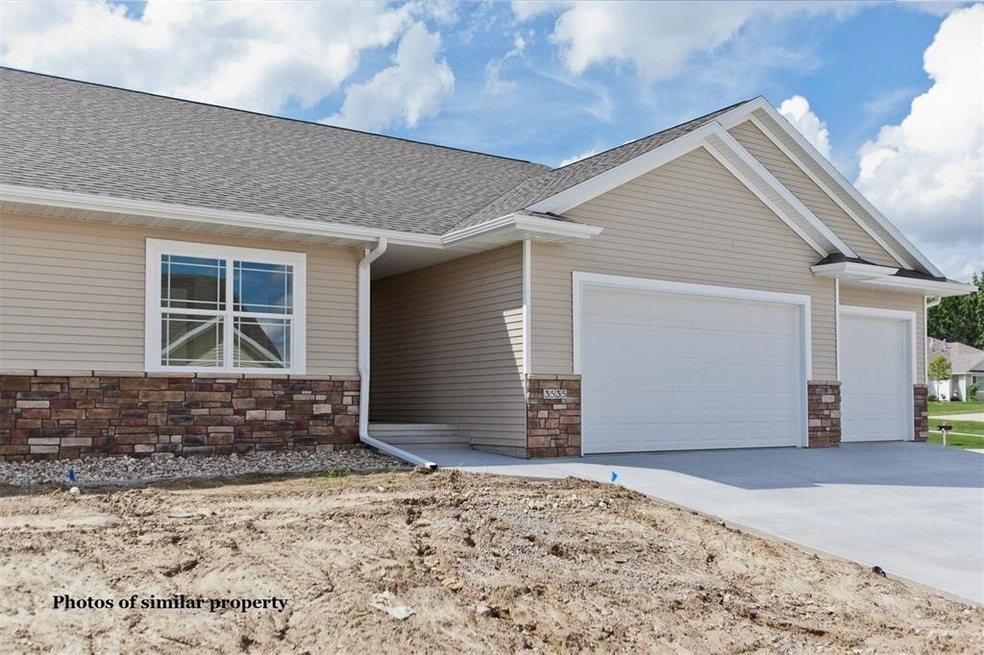 1618 34th St SE, Cedar Rapids, IA 52403 - photo 1