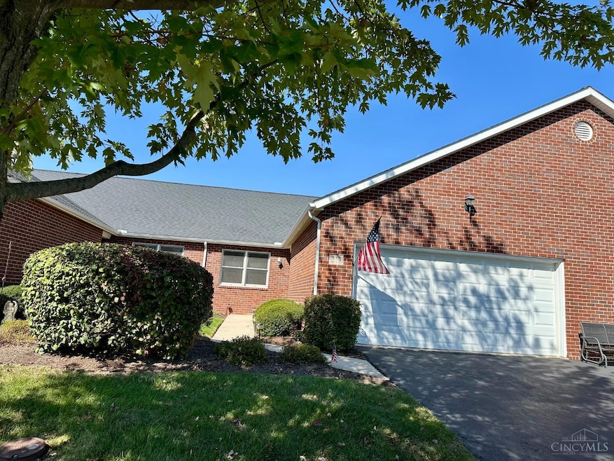 213 Hanover Ct unit 213, Delaware, OH 43015 - photo 1