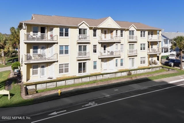 1224 1st St S unit 1C, Jacksonville Beach, FL 32250 - photo 1