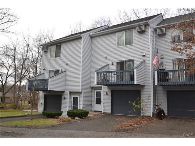 73 Coalpit Hill Rd unit 2, Danbury, CT 06810 - photo 1