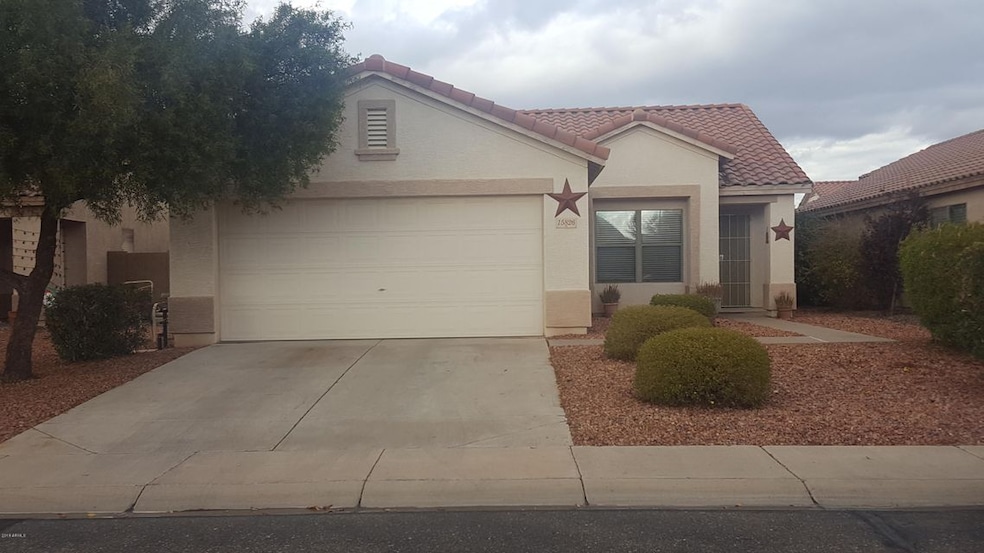 15826 W Watson Ln Pic of Front