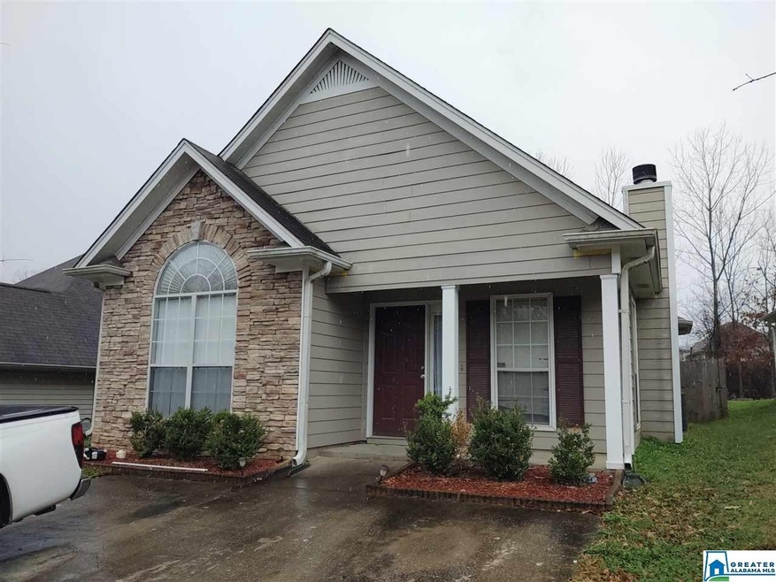 397 Camden Cove Cir, Calera, AL 35040 - photo 1