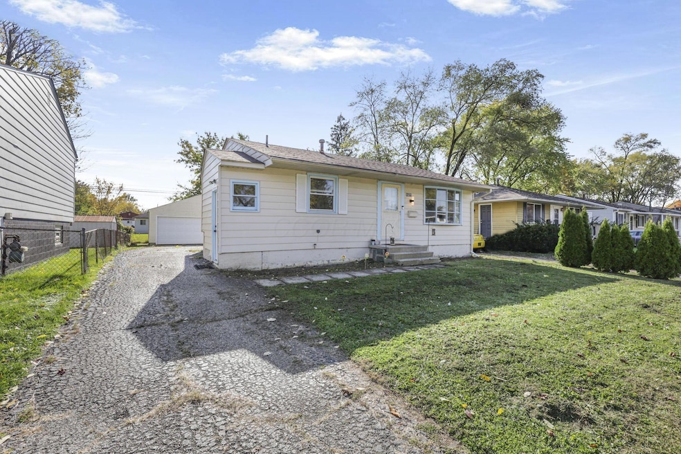 1577 Omar Dr, Columbus, OH 43207 - photo 1