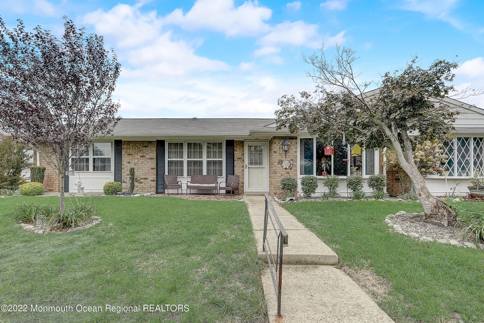 03-Cambridge Cir-003