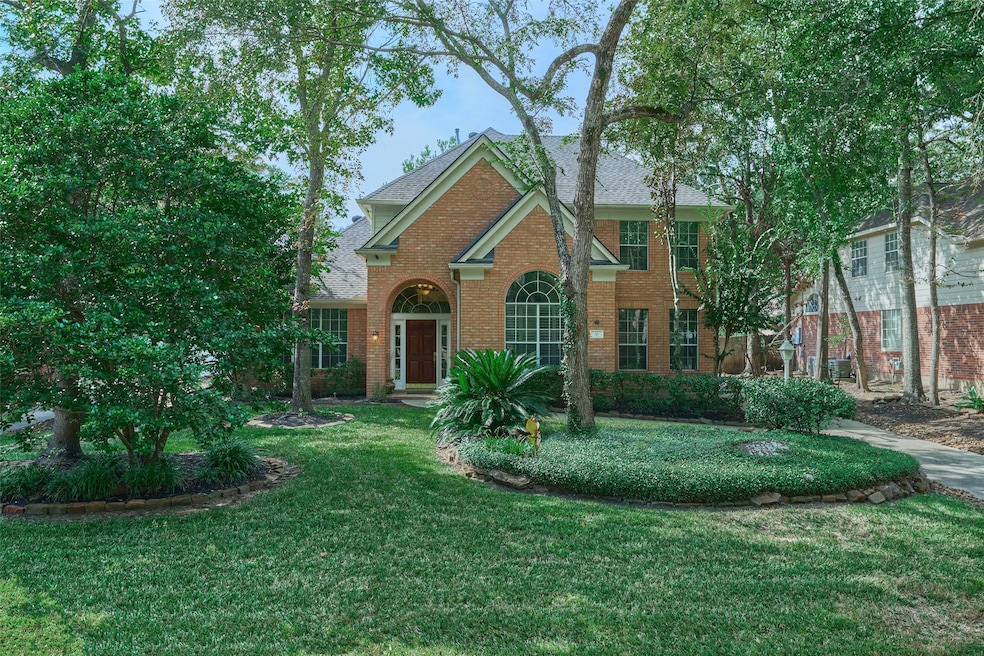 Beautiful 4/5 bedroom home with pool in the presti