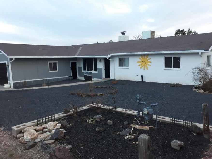 421 W Stratton, Show Low, AZ 85901 - photo 1