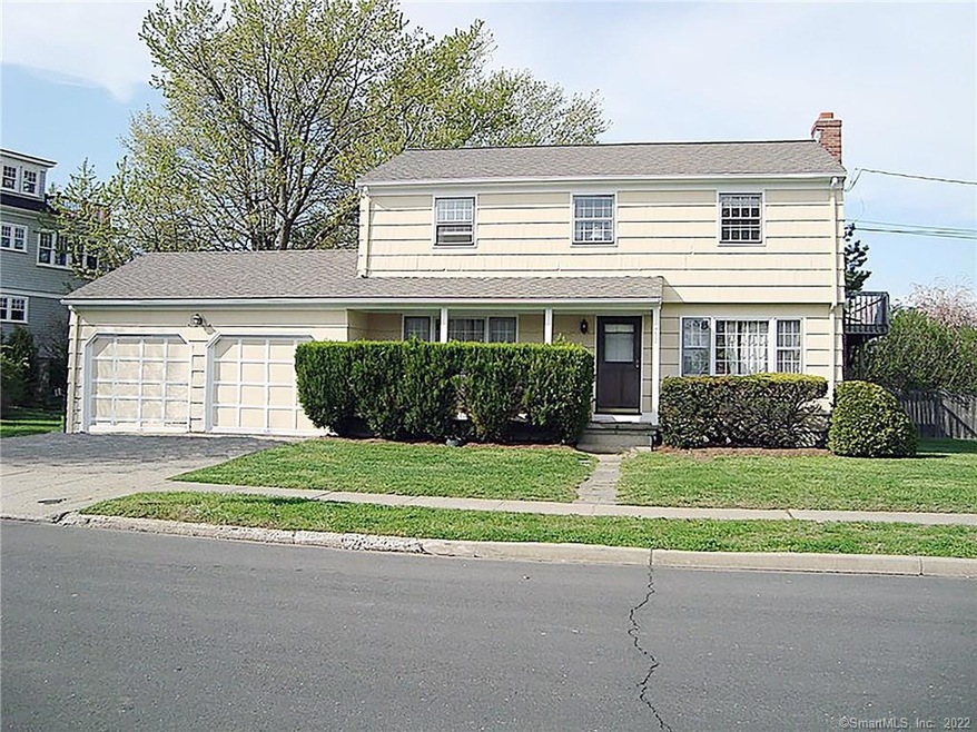 453 Birch Rd, Fairfield, CT 06824 - photo 1