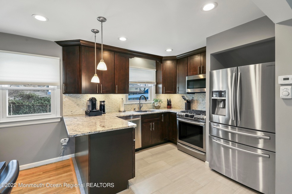 98 1st Ave, Port Reading, NJ 07064 - photo 1