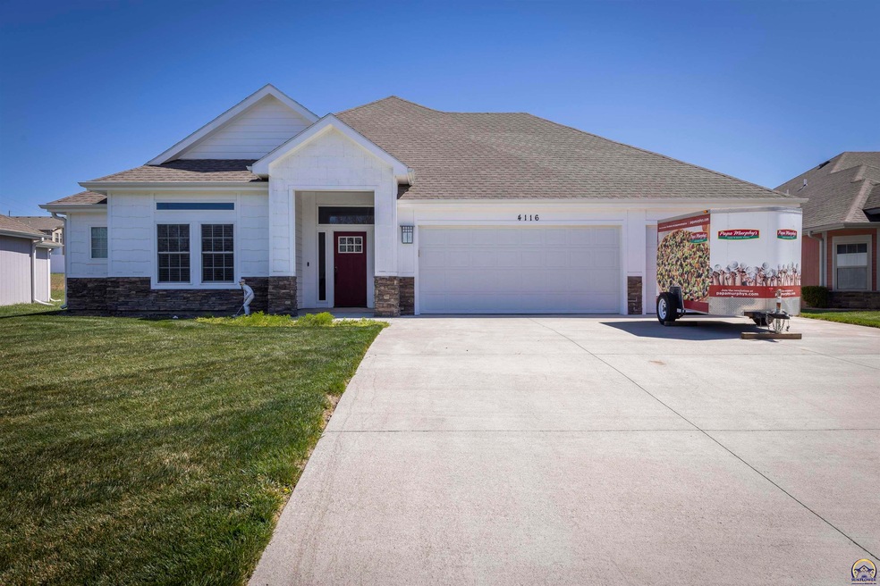 4116 SW Stonybrook Dr, Topeka, KS 66610 - photo 1