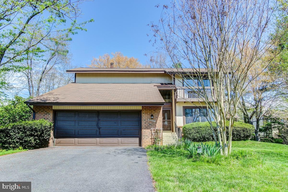 9505 Aspenwood Ct, Montgomery Village, MD 20886 - photo 1