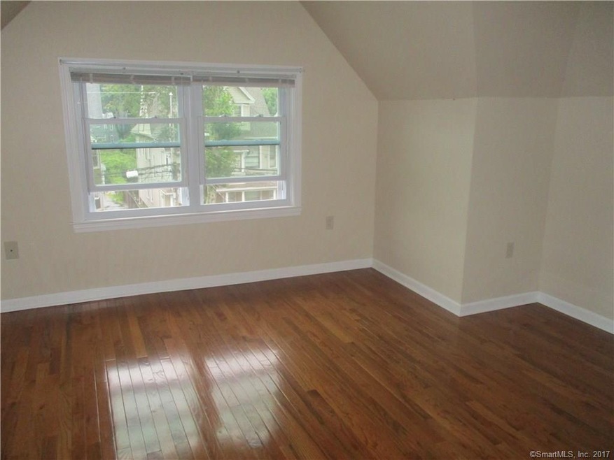 72 Elmwood Ave unit 74, Bridgeport, CT 06605 - photo 1