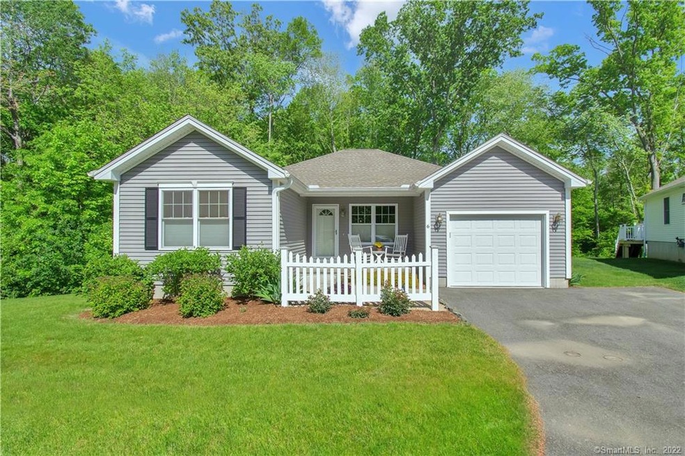 Welcome home to 6 Goldfinch Court!