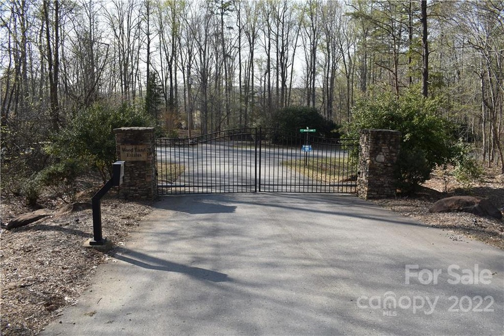 119 Lago Vista Dr unit 2, Eldorado, NC 28127 - photo 1