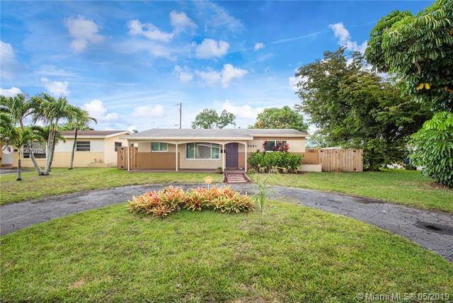 2441 Montego Dr, Miramar, FL 33023 - photo 1