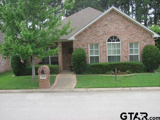 1108 Laurelwood Dr, Tyler, TX 75703 - photo 1