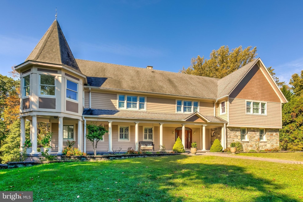 1907 Indian Head Rd, Towson, MD 21204 - photo 1