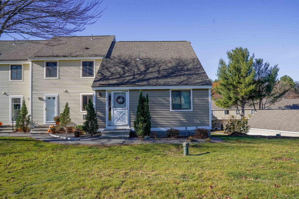 70 Pendleton Ln, Londonderry, NH 03053 - photo 1