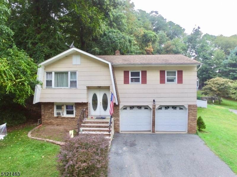 38 Adelphi Trail, Hopatcong, NJ 07843 - photo 1