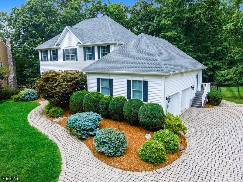 151 Linden Dr, Basking Ridge, NJ 07920 - photo 1