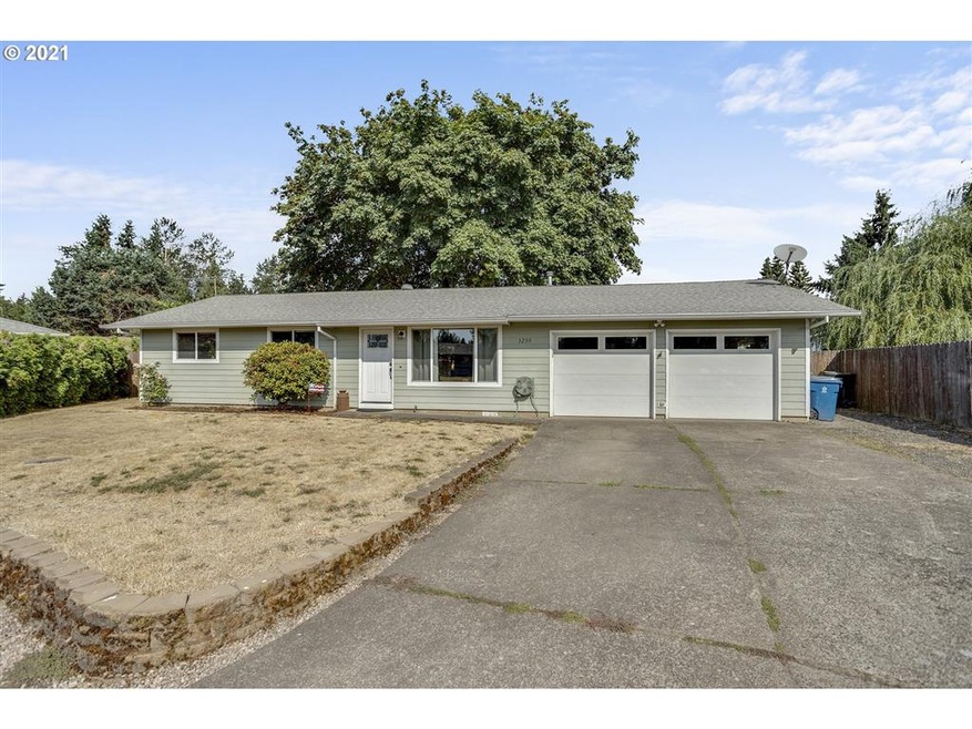 3259 West Place, Hubbard, OR 97032 - photo 1