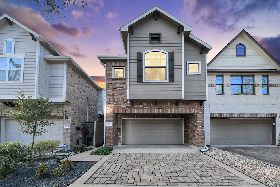 Pending $685,000 • Co-Listing Agent