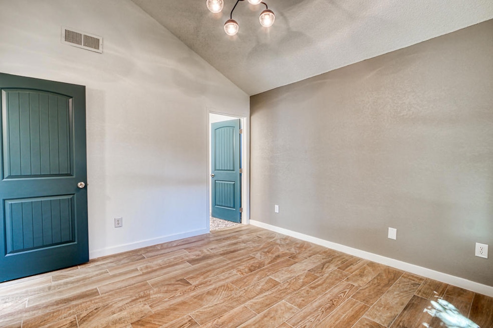 14600 Las Aguilas Dr, Horizon City, TX 79928 - photo 1