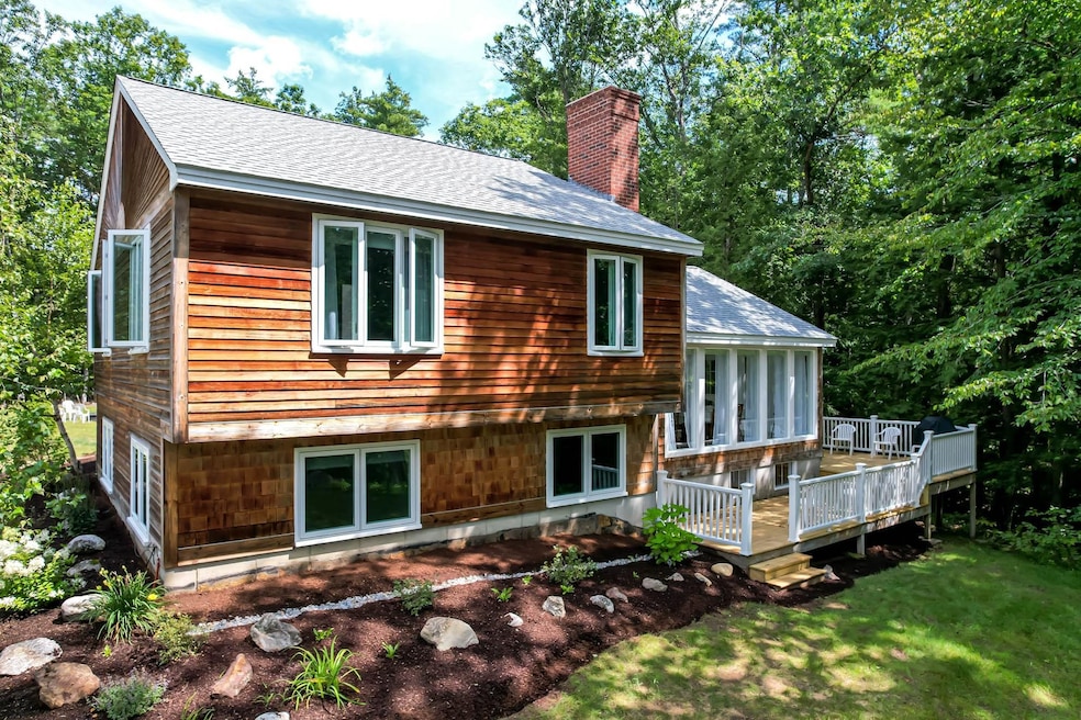 146 W Parish Rd, Concord, NH 03303 - photo 1